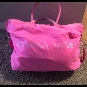 Victoria’s Secret duffle bag - medium